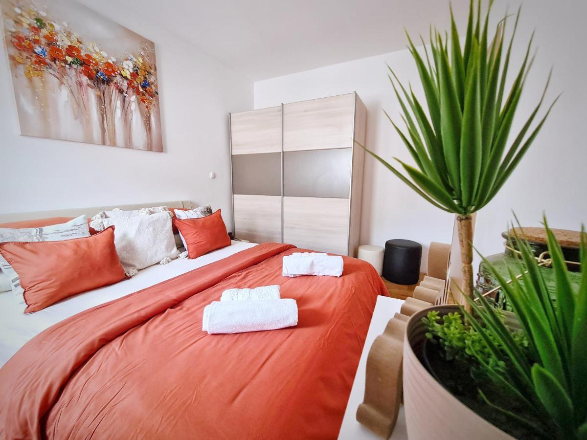 Luxury Apartment Salona Екстериор снимка