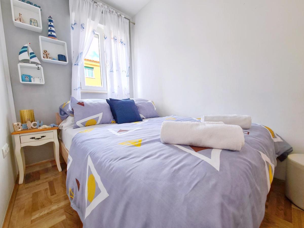 Luxury Apartment Salona Екстериор снимка
