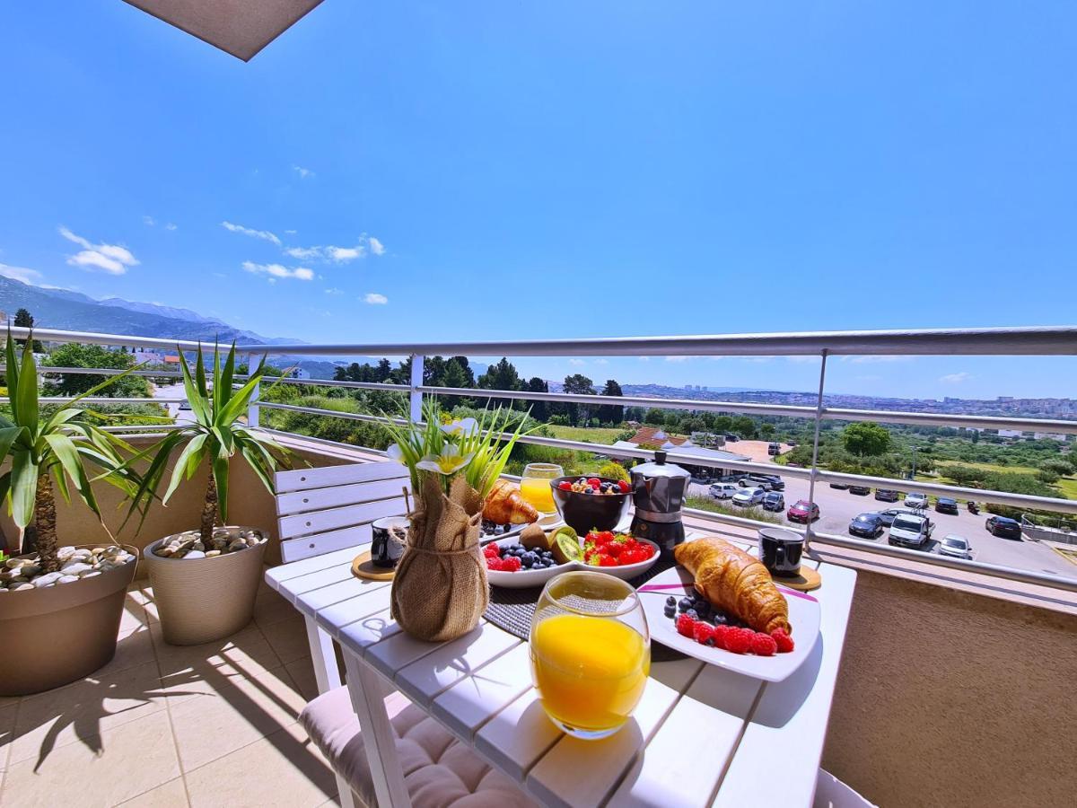 Luxury Apartment Salona Екстериор снимка